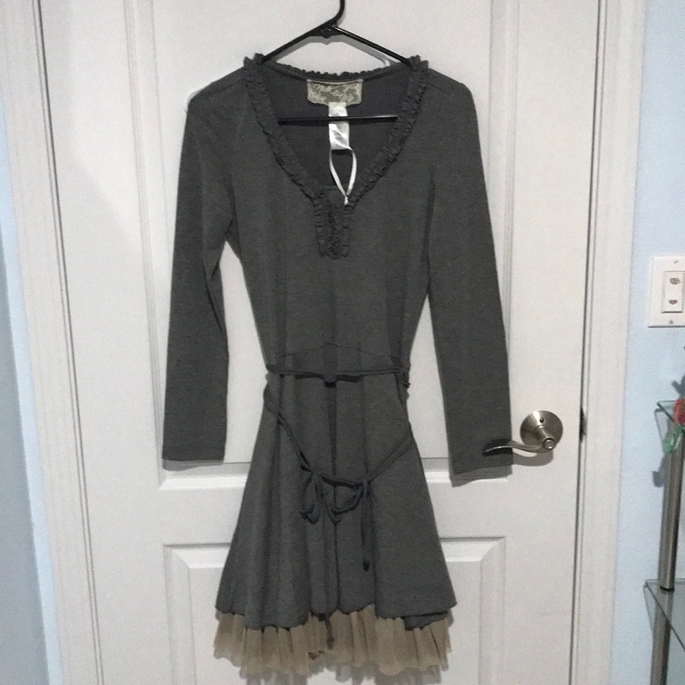Gray ruffle dress size small